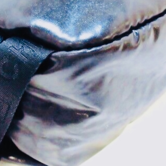 Chanel Sports Line Logo Bag - Picture 8 of 11